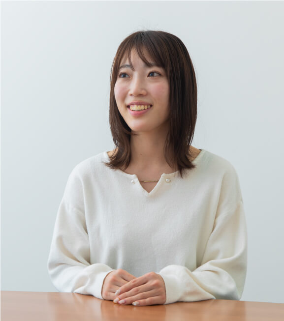 債権管理部　岡山 美幸